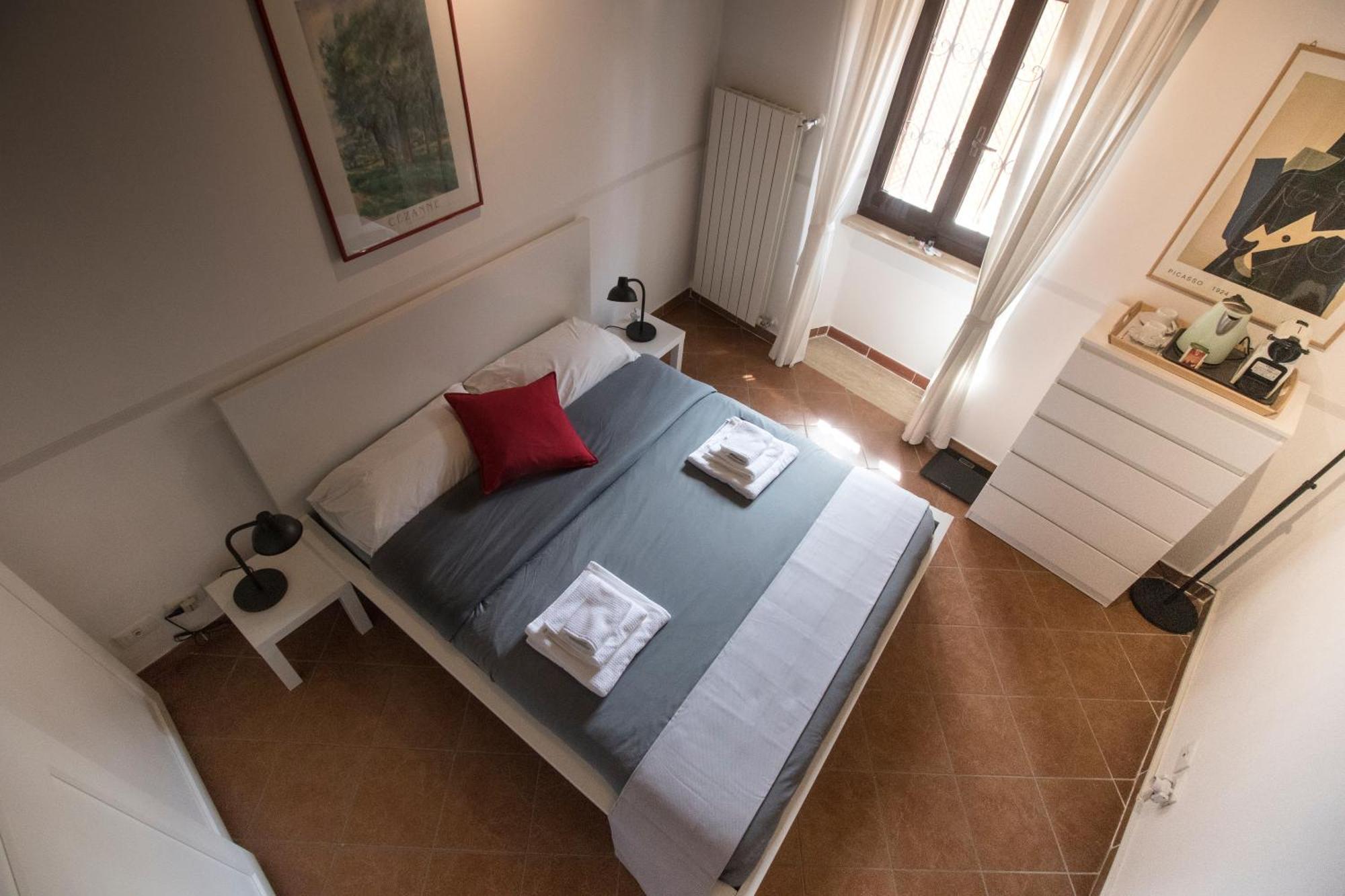 Апартаменты Casa Q163A Tuscolana Next To Metro Рим Экстерьер фото